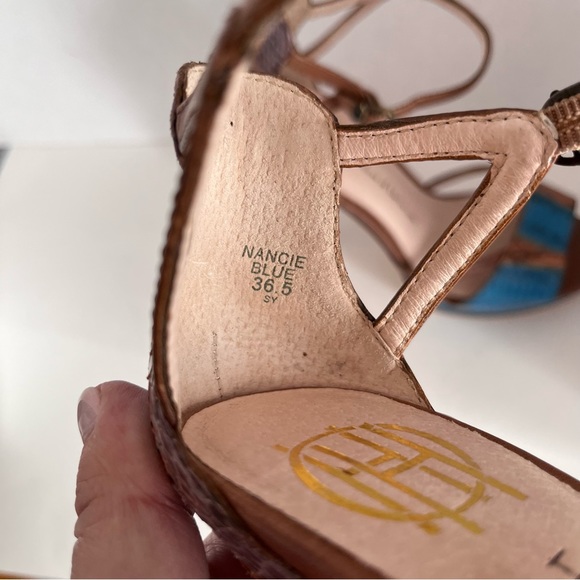 HOUSE OF HARLOW NANCIE BLUE STILETTO SANDALS - Picture 10 of 12